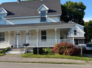 49 Granite St #B, Rockland, ME 04841