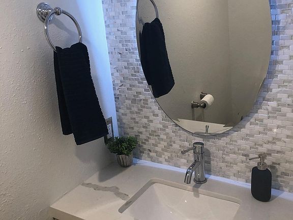 5th image of 2252 N Indian Canyon Dr Unit C