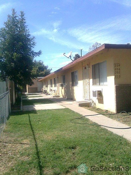 2nd image of 210 N Orange Ave