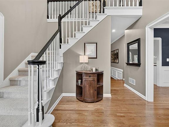 2nd image of 1363 Downington Cir NW