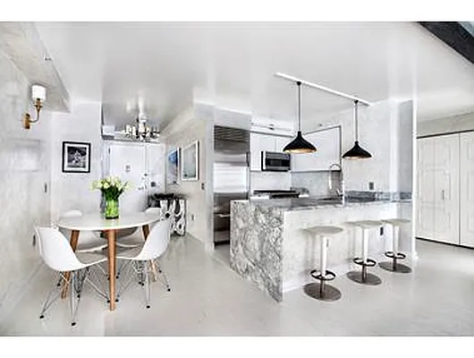 Rented by Douglas Elliman | media 16