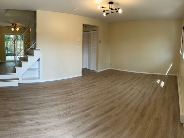 11 Potomac Ave