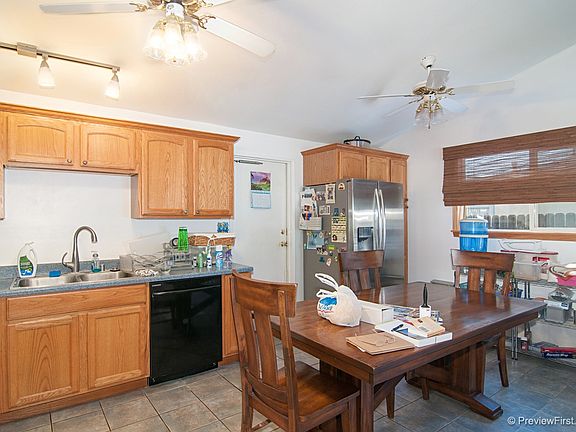4th image of 8182 Hudson Dr