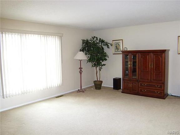 2nd image of 11754 Summerhaven Dr