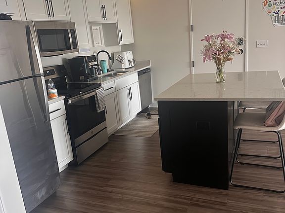2nd image of 2334 Fox Run Ct
