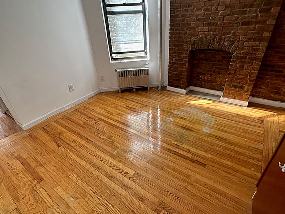 5th image of 166 W 83rd St APT 3C