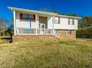 78 Bicentennial Trl, Rock Spring, GA 30739