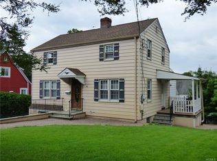 104 Johnson Rd, Scarsdale, NY 10583