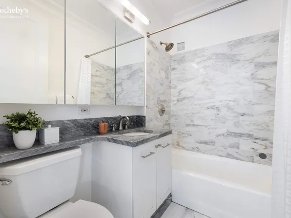 181 East 65th Street image 10 of 16