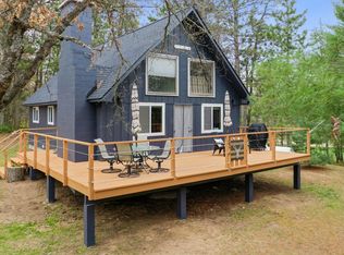 7028 Merrio Rd, Grayling, MI 49738