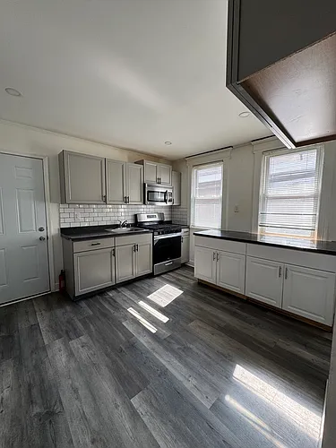 430 Washington Ave #2 Photo 1