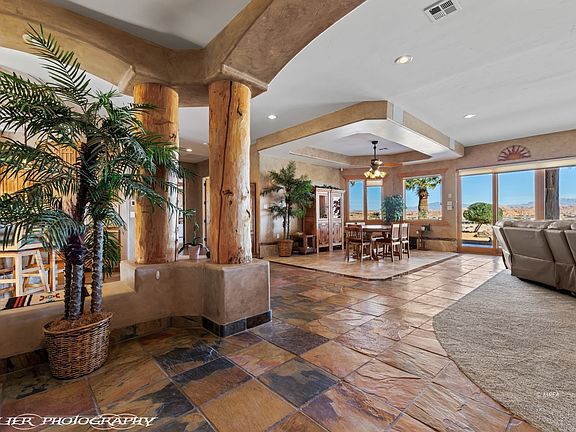 5th image of 1045 Raptor Cir