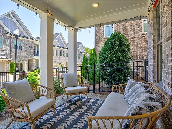 5th image of 231 Atley Pl