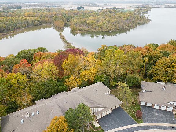 5th image of 2347 Seven Pines Dr Unit 6