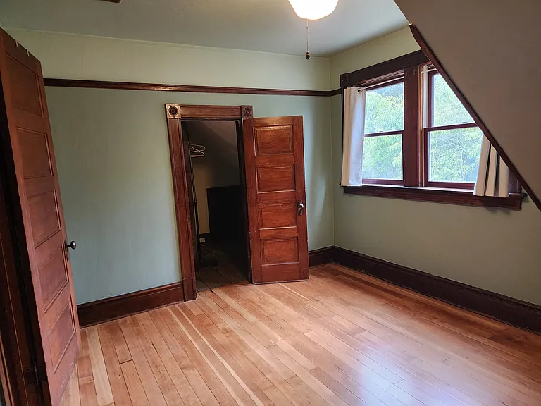 West bedroom