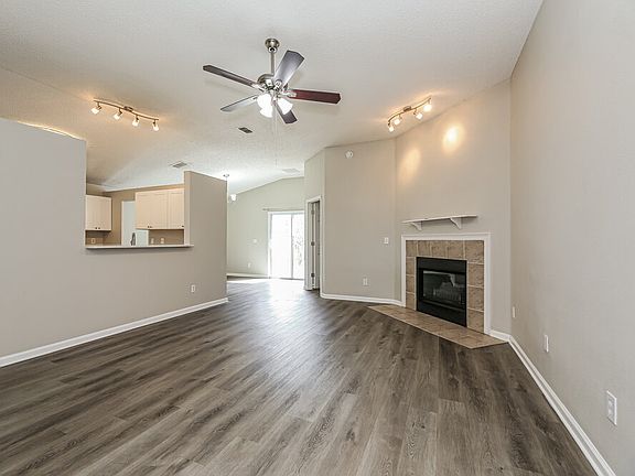 4th image of 3762 Maddie Ln