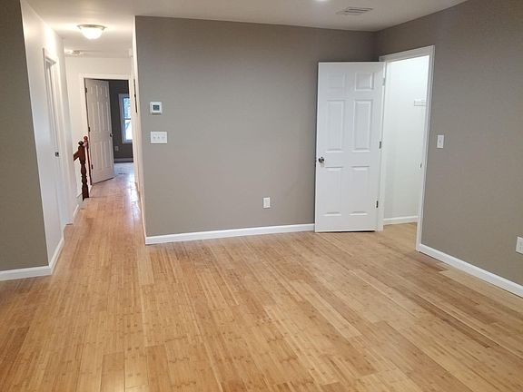 5th image of 23 Farley Ave #3