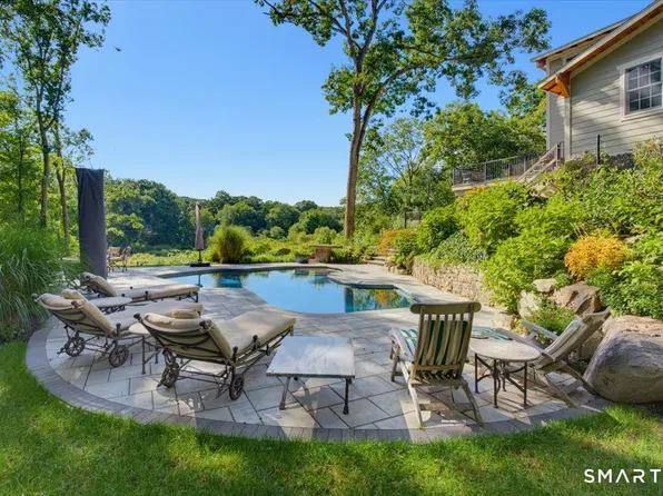 26 Pent Road, Weston, CT 06883