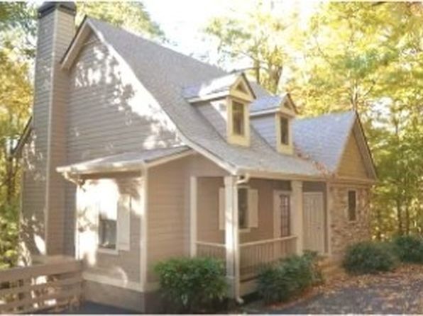 425 Sanderlin Mountain Dr