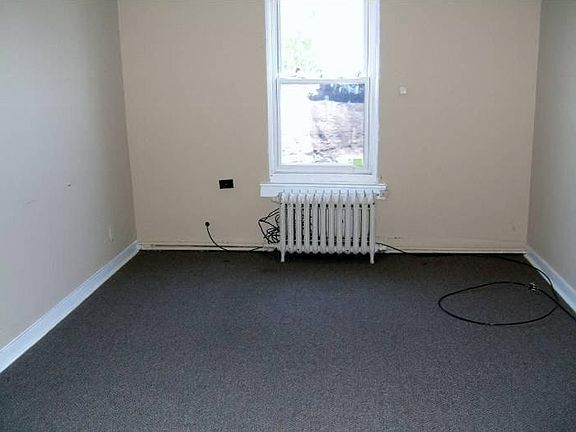 4th image of 2137 W Chicago Ave Suite 3F