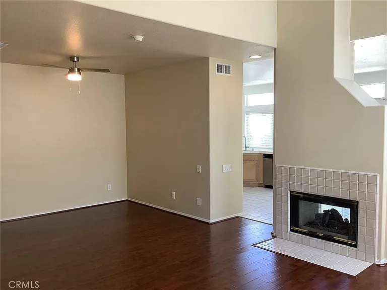 932 S Lone Pine Ln — Photo 8