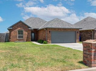 219 NW Granite Ave, Cache, OK 73527