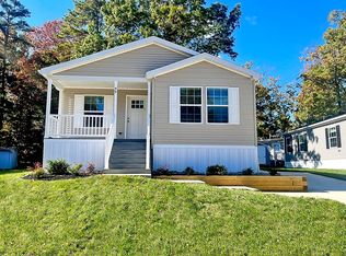 99 Skyline Dr, Sicklerville, NJ 08081