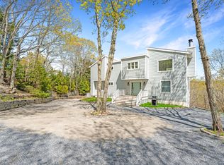 25 Wickatuck Ln, Sag Harbor, NY 11963