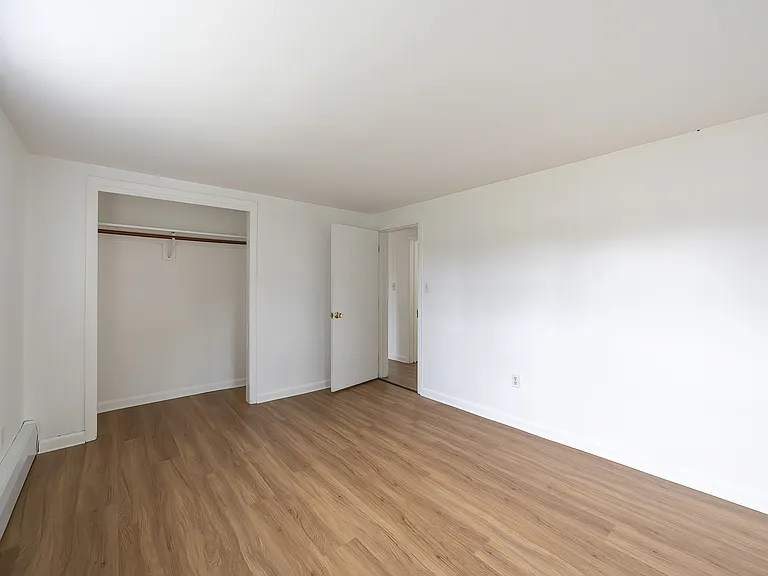 670 Main St #1 — Photo 15