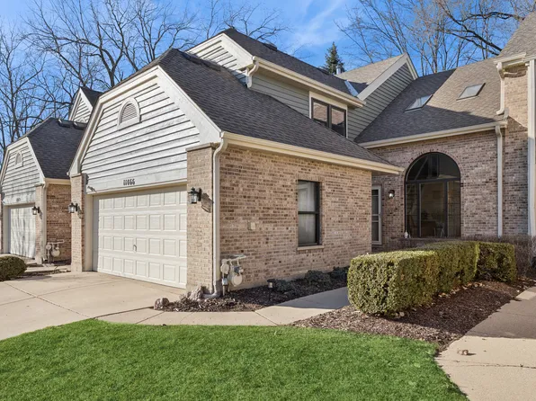 11466 Ashley Woods Dr, Westchester, IL 60154