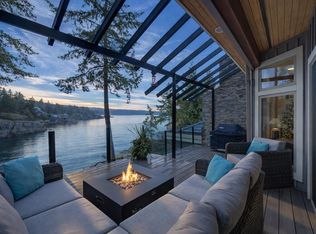 9195 Truman Rd, Sunshine Coast, BC V7Z1B5