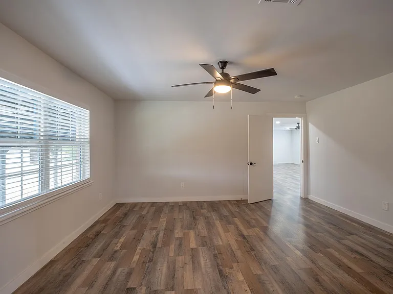 375 Brown Rd — Photo 11