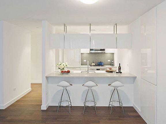 4th image of 1065 2nd Ave APT 7A