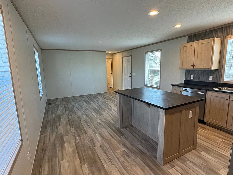 Oak Tree Village — Photo 43