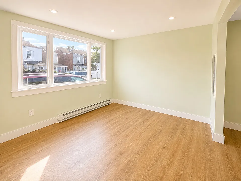 34 Cove St