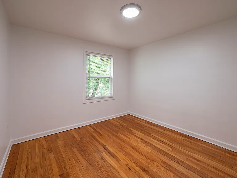West Gate Townhomes — Photo 18