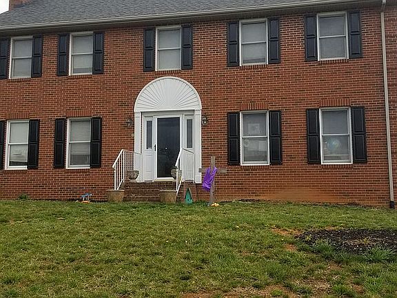 2nd image of 5113 Plantation Grove Ln