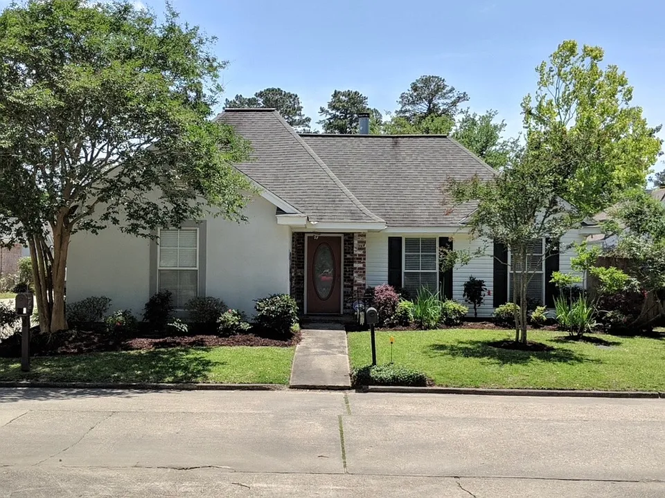 36 Hollycrest Blvd #MAIN