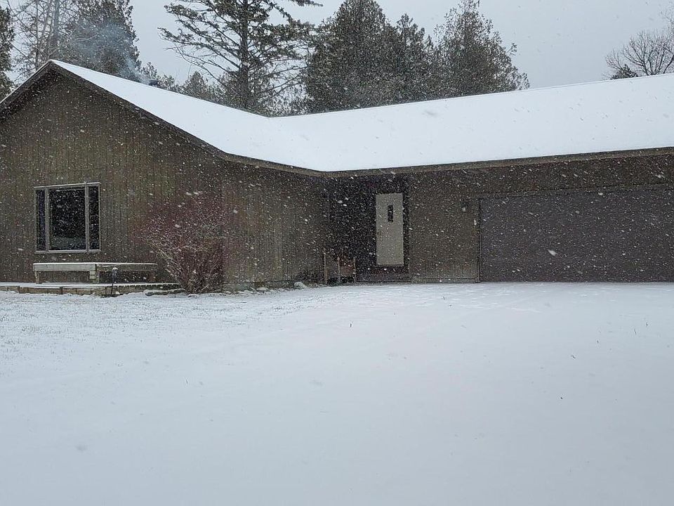1st image of 4071 N Saint Martins Point