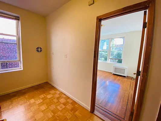 Rented by Compass | media 6