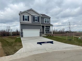21802 Vinci Cir, Peculiar, MO 64078