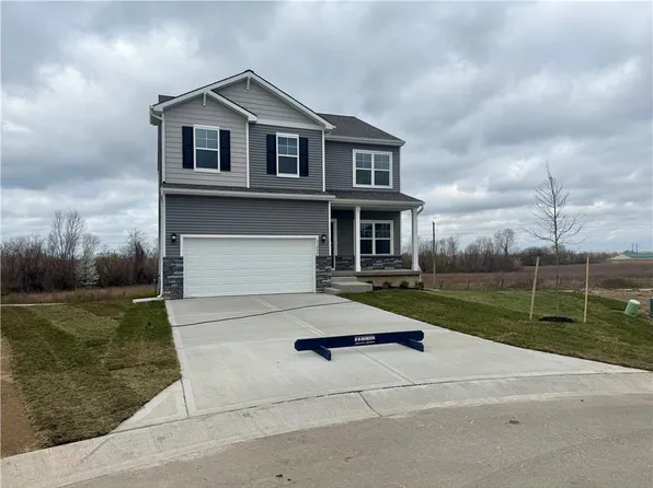 21802 Vinci Cir, Peculiar, MO 64078