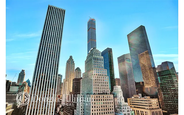 Sold by Douglas Elliman | media 27