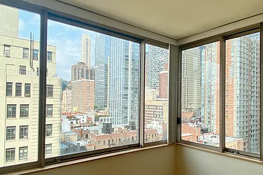 Rented by RELO REDAC INC.