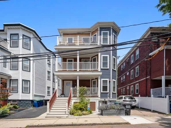 81 Conwell Ave #3, Somerville, MA 02144