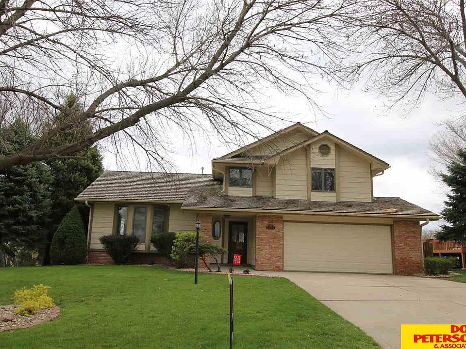 1st image of 2718 Eagle Dr