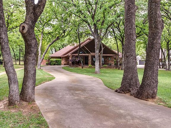 2nd image of 1786 Kingswood Dr