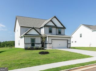 568 Cantrell Dr, Dallas, GA 30157