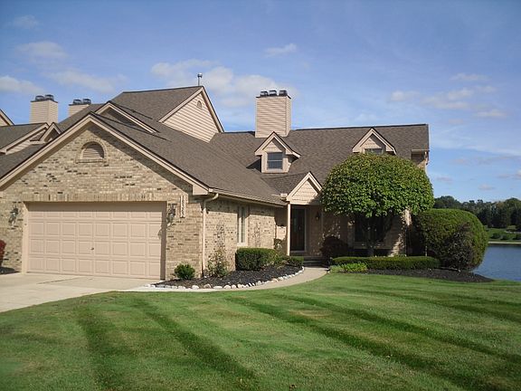 2nd image of 18362 Blue Heron Dr W