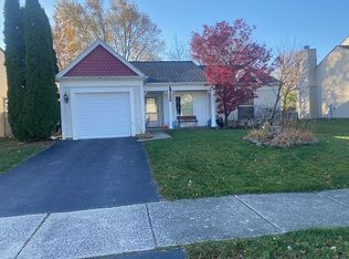 3252 Bremerton Ln, Aurora, IL 60504